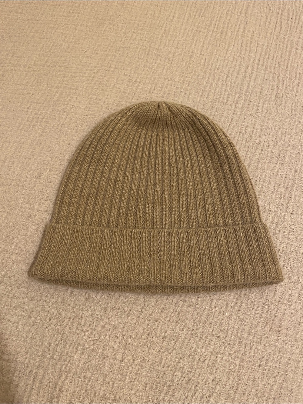 JOSEPH & LYMAN CASHMERE Men's Ribbed Knit Beanie - Tan